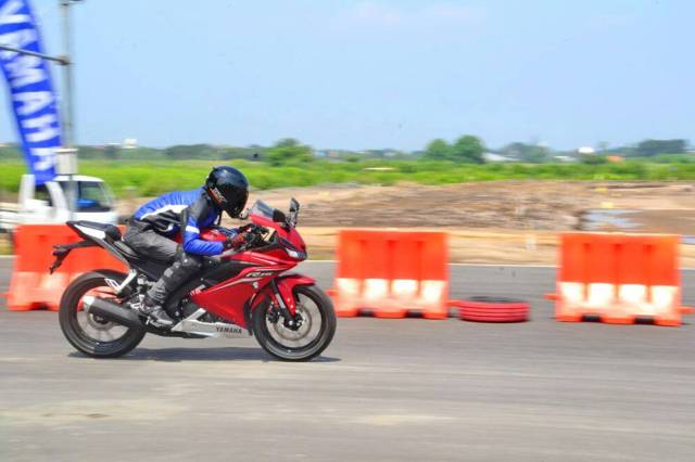 Top Speed New R15